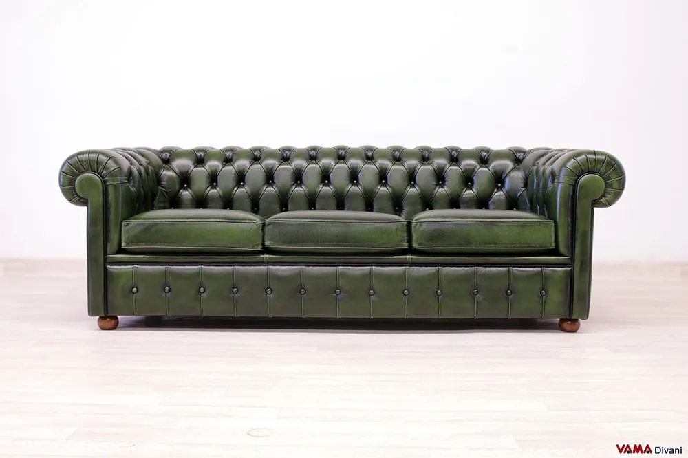 Divano Chesterfield 3 posti verde inglese