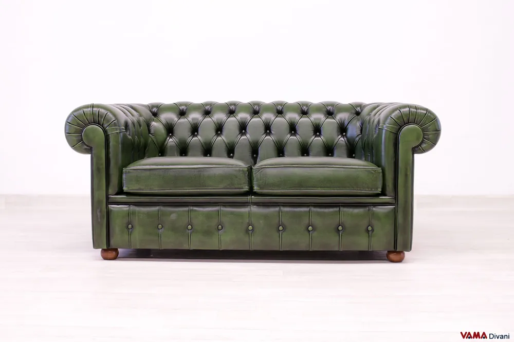 Divano Chesterfield 2 posti verde inglese