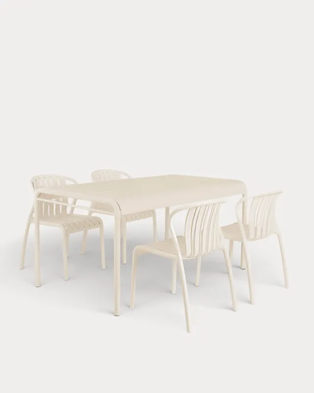 Set Tavolo Rettangolare (153x90 cm) e 4 Sedie da Esterno in Polipropilene Baztan