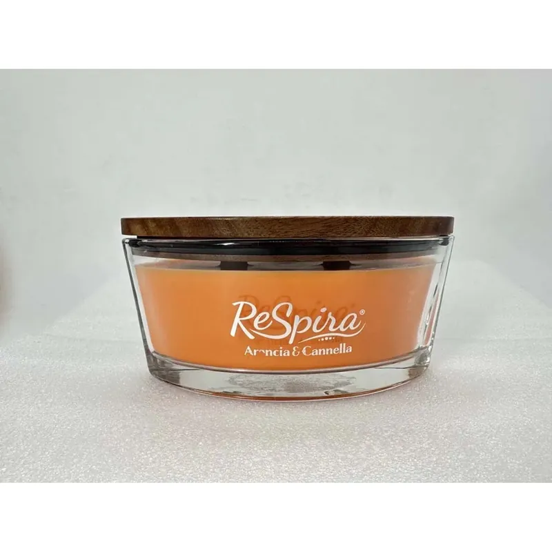 Candela design barchetta al profumo di arancia e cannella 900 g