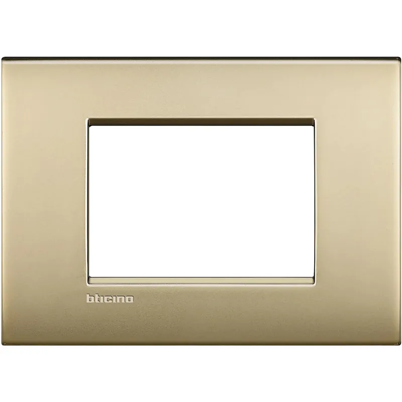BTicino Livinglight AIR placca 3 moduli oro satinato