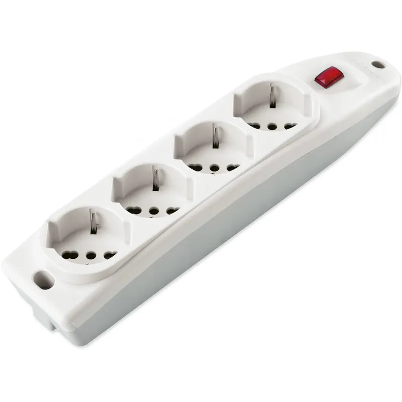 Presa multipla 4 prese pluristandard e interruttore bianca