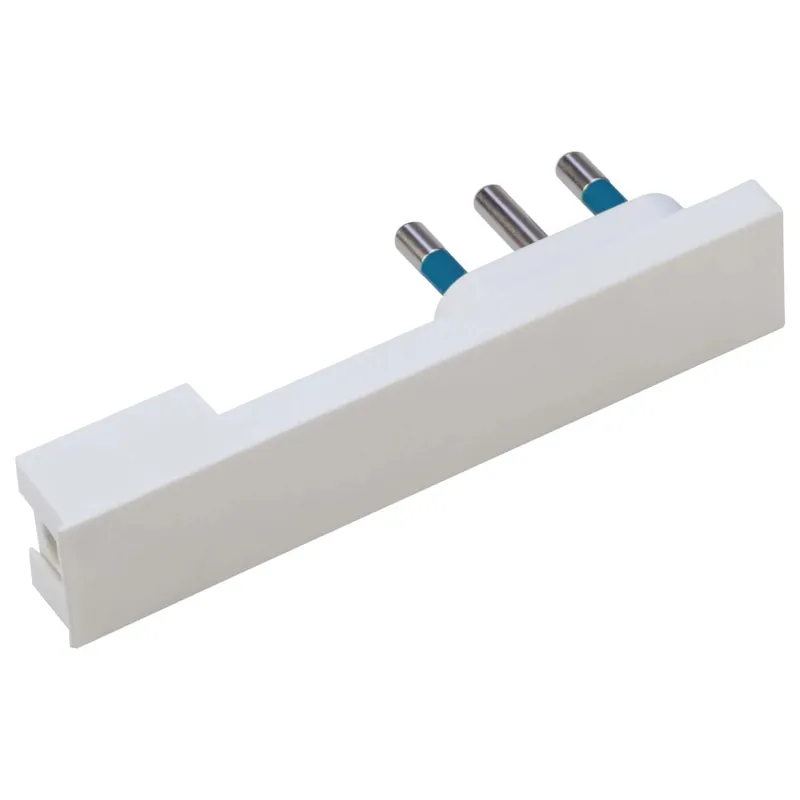Spina spaziozero 16 A 2P+T bianco
