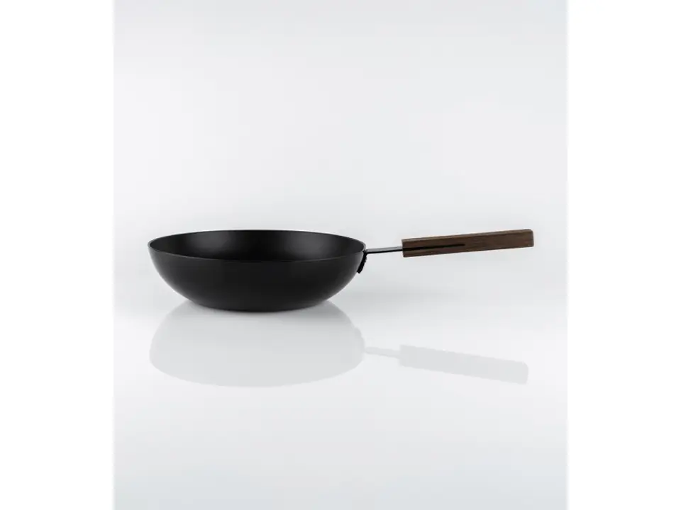 Black, wok saltapasta 28 cm