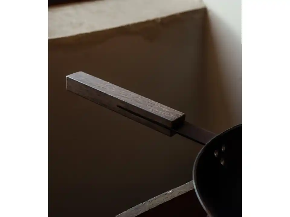 Black, padella 20 cm